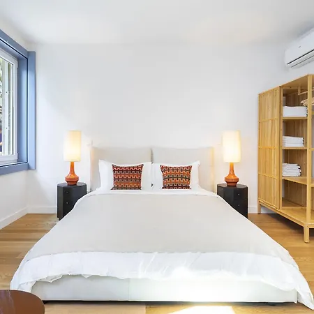 Alcantara Blue Flats Apartman *