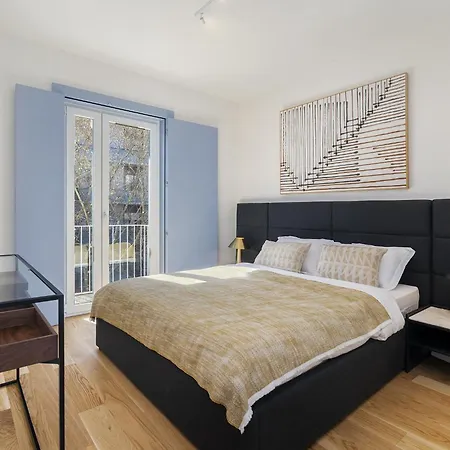 Alcantara Blue Flats Lisboa